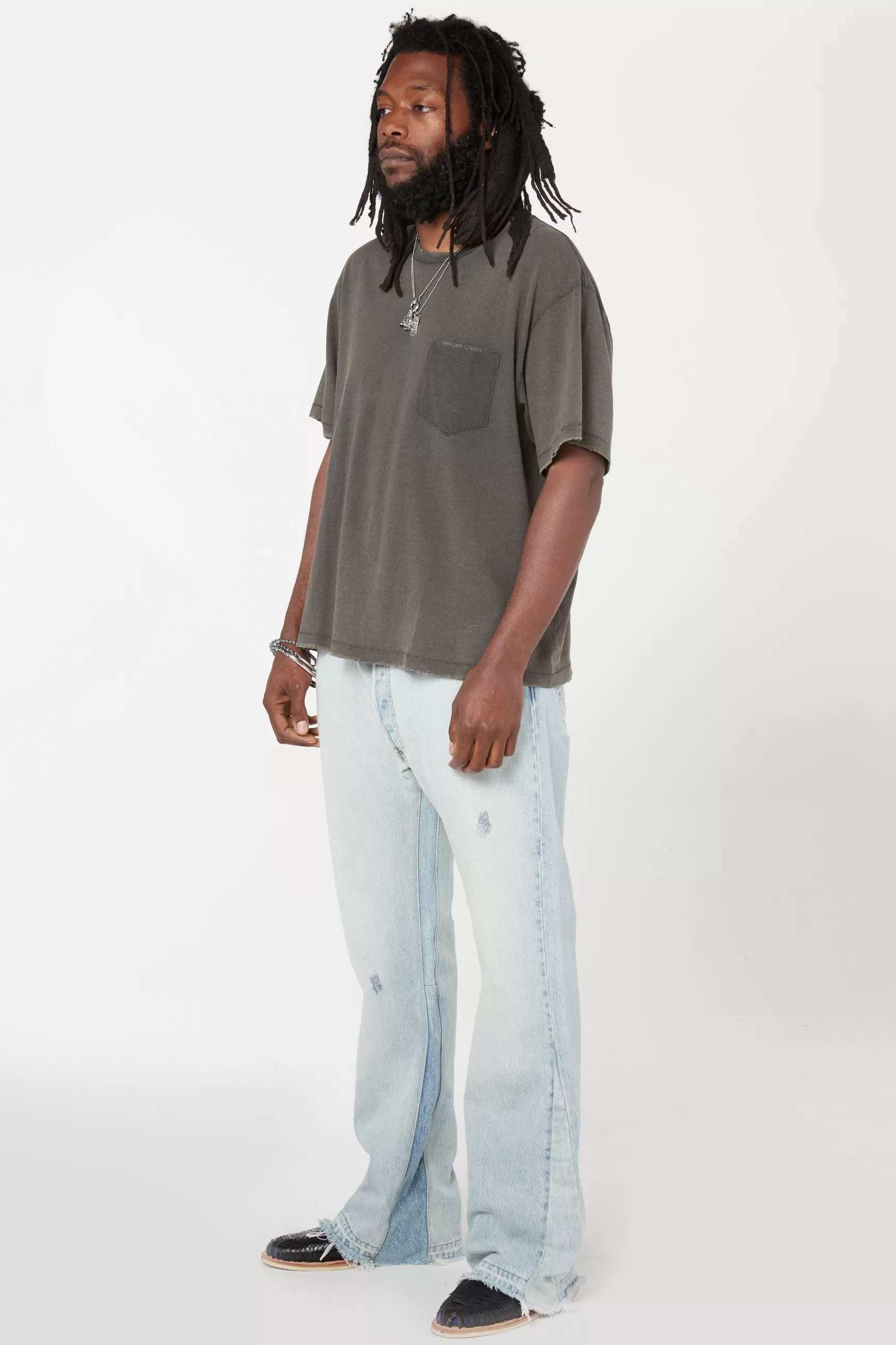 Clearance Gallery Dept Plain Vintage Pocket Tee Black