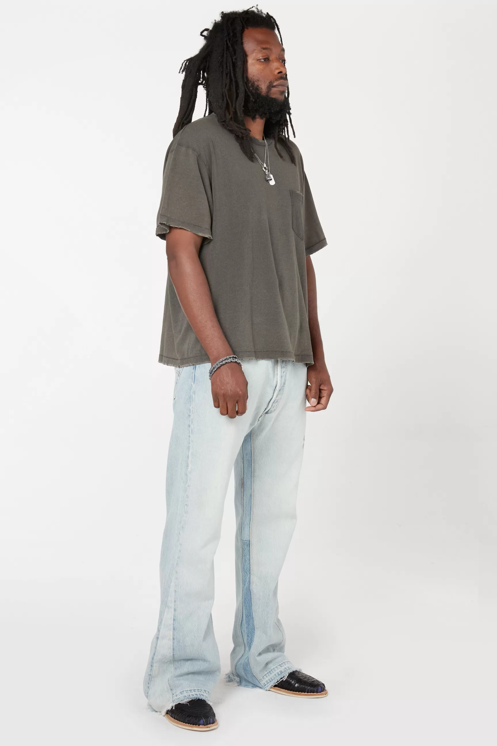 Clearance Gallery Dept Plain Vintage Pocket Tee Black